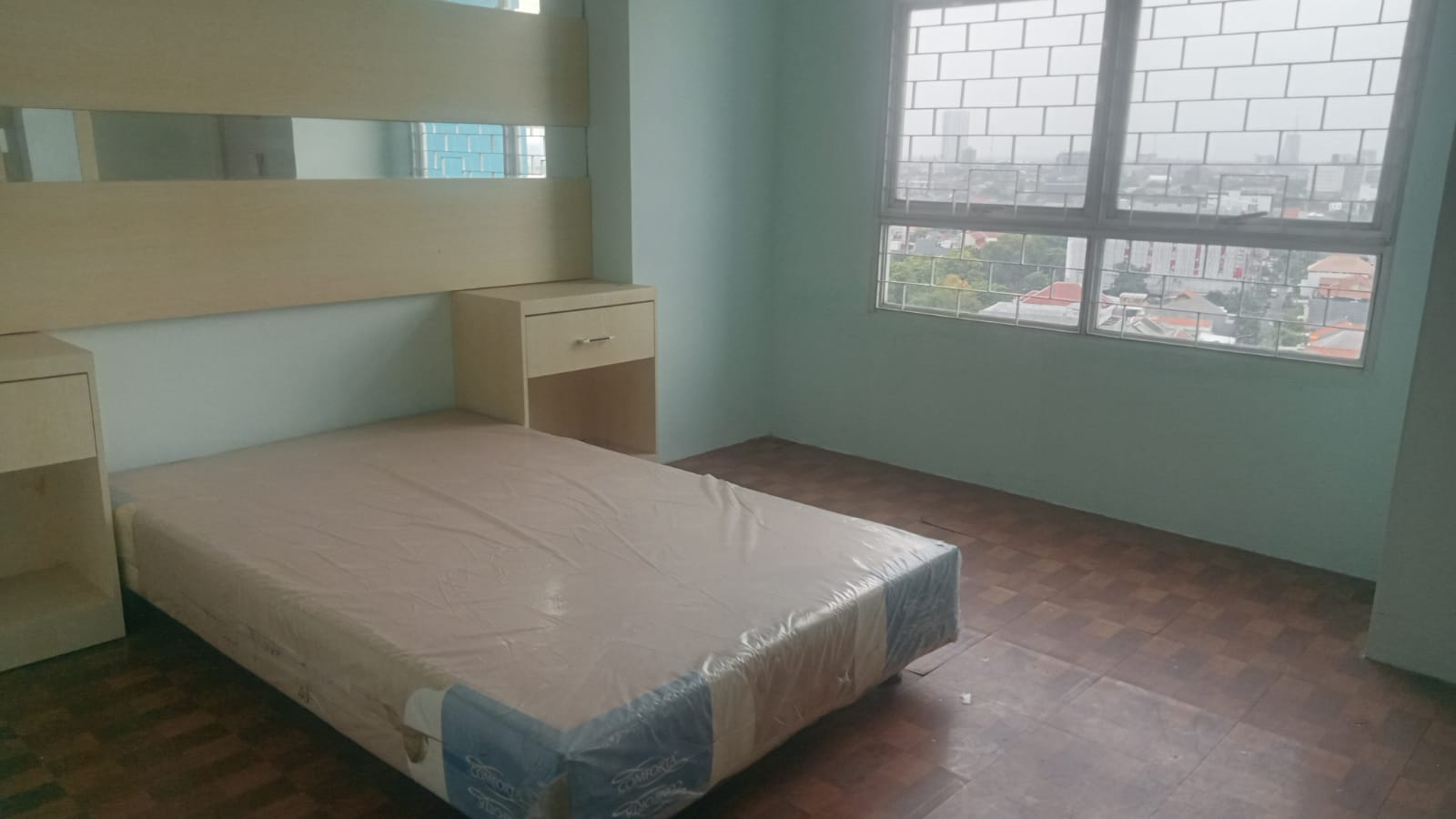 Sewa Apartemen Metropolis – Jalan Ngagel, Surabaya Timur – Studio Siap Huni Dekat Ubaya - Thumbnail 4