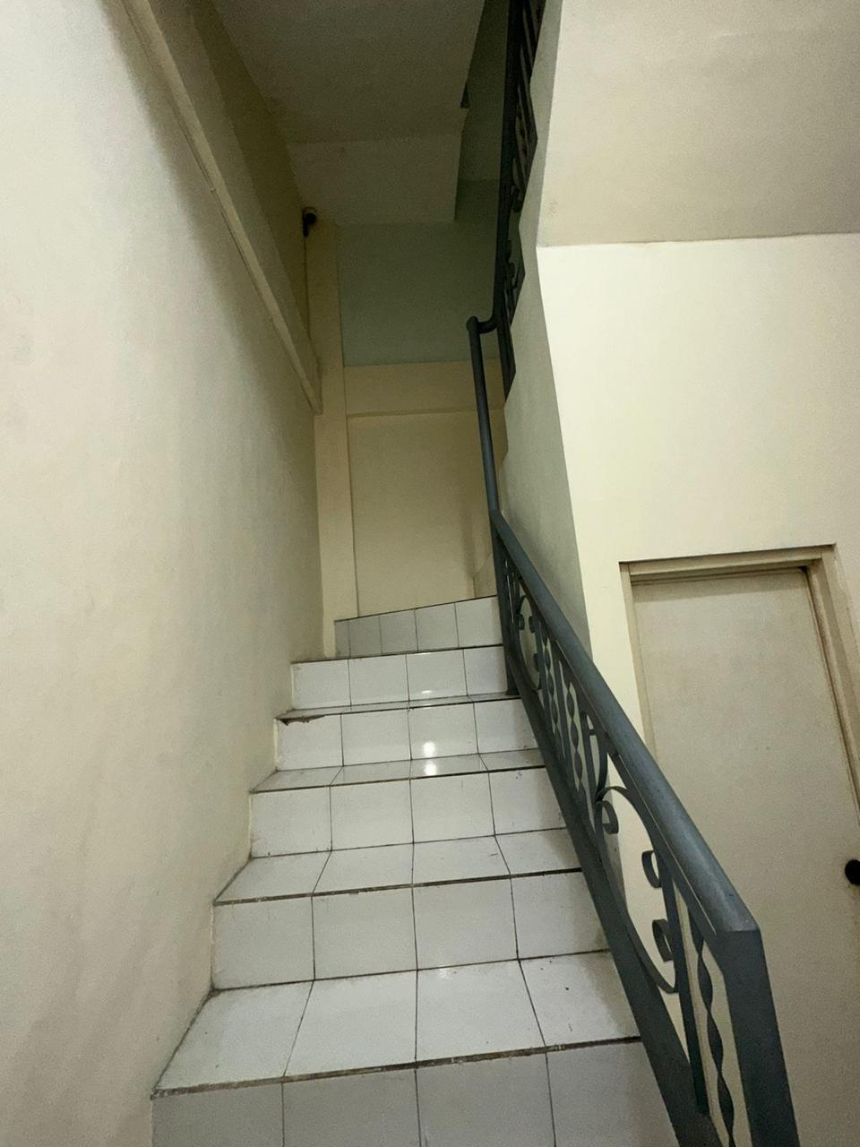 Dijual Ruko Jl. Kedungdoro Surabaya – Lokasi Bisnis Aktif dan Ramai Lalu Lintas - Thumbnail 7