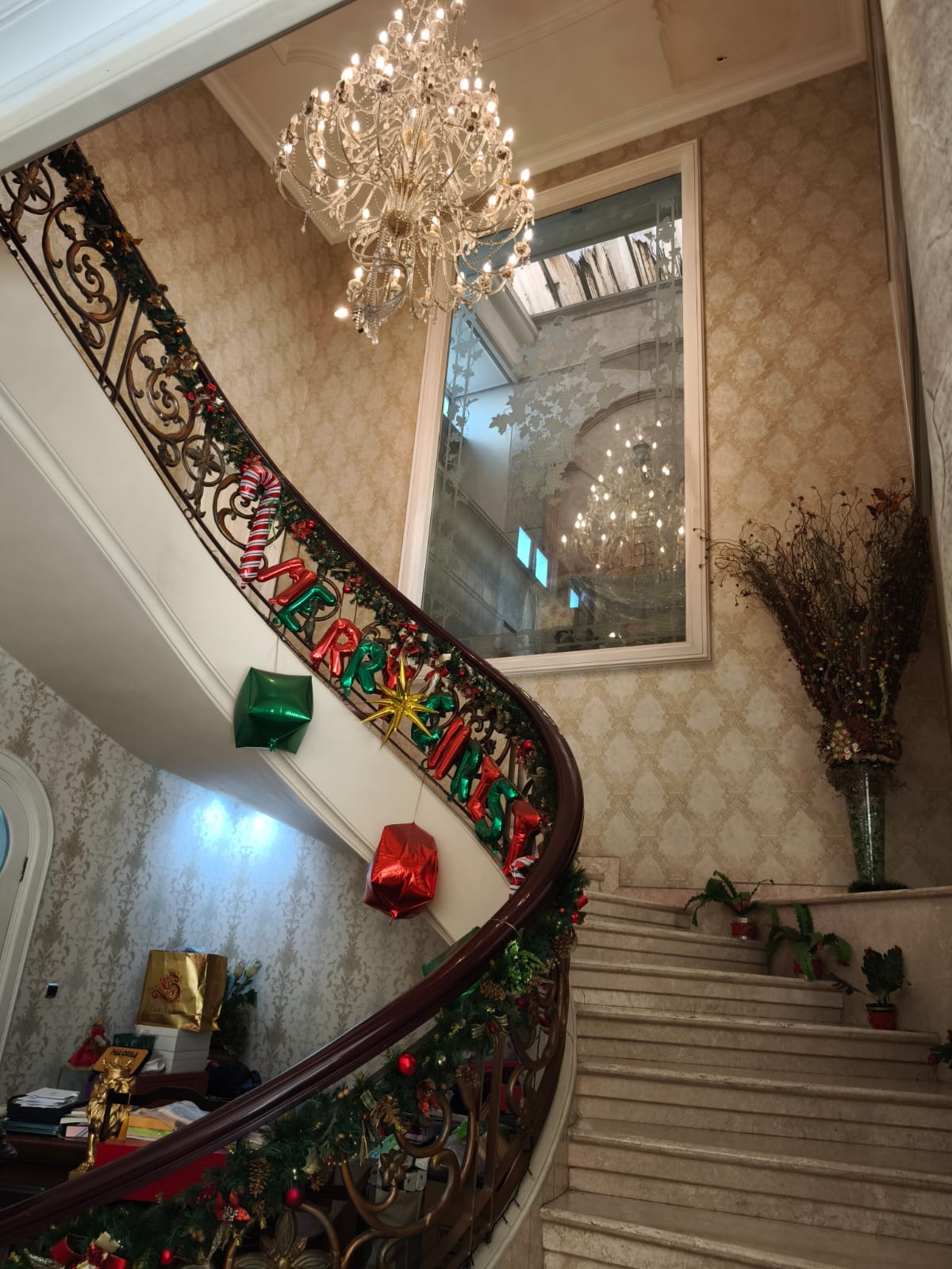 Dijual Rumah Mewah Kupang Indah Surabaya Barat - Thumbnail 4