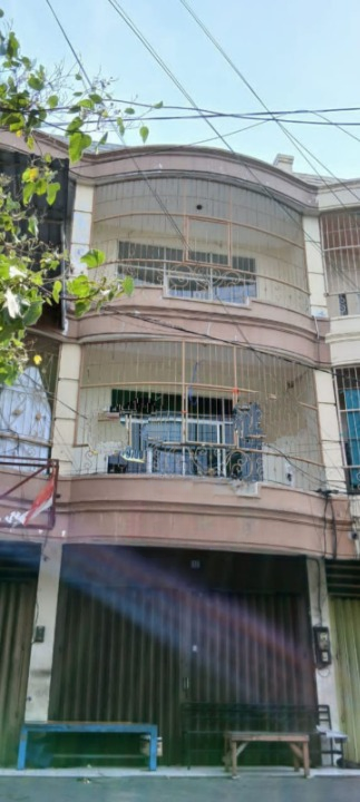 Sewa Ruko 3 Lantai Murah Strategis Raya Kenjeran Surabaya Timur - Image 1