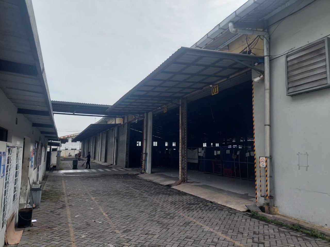 Disewakan Gudang Luas Lokasi Strategis di Gedangan Sidoarjo - Thumbnail 4