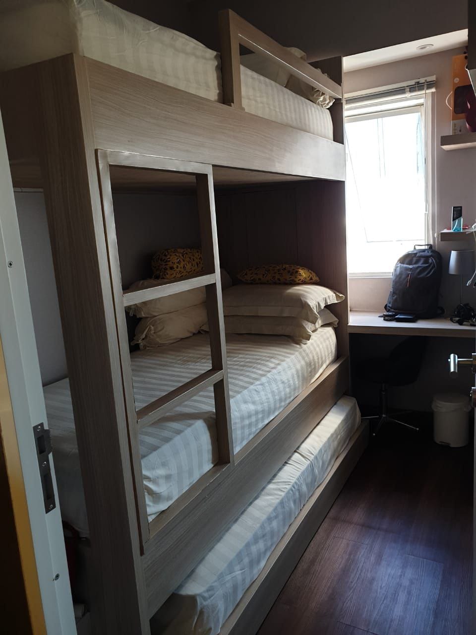 Jual Unit Apartemen Puncak Dharmahusada Siap Huni Tinggal Bawa Koper Surabaya Timur - Image 1