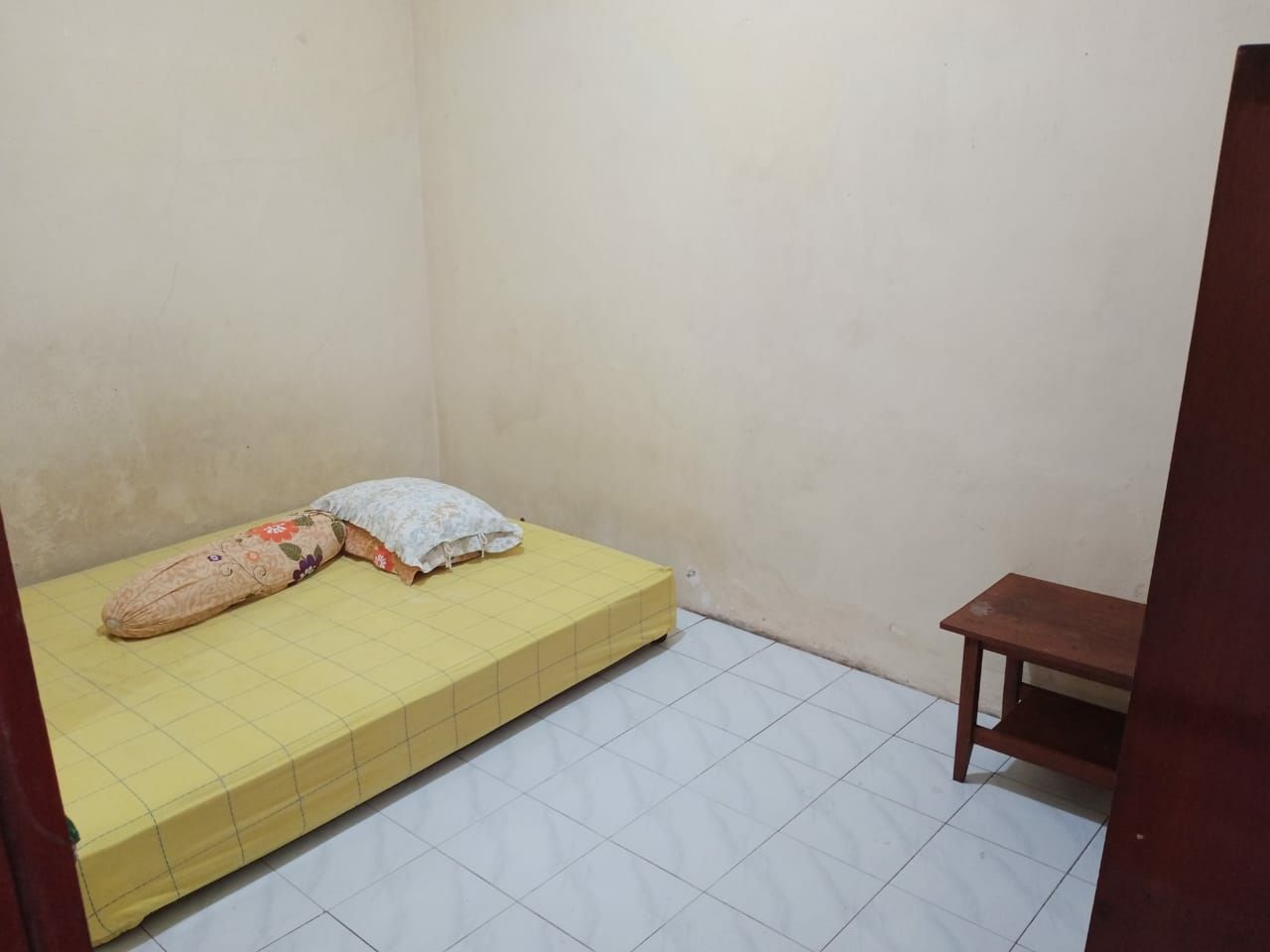 Dijual Rumah 2 Lantai dengan Kos Aktif di Ketintang Surabaya, Garasi Luas dan Penghasilan Bulanan - Thumbnail 7