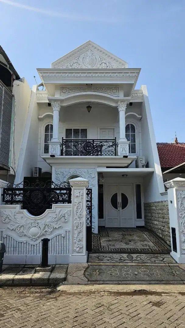 Dijual Rumah Taman Mutiara Pakuwon City Semi Furnish Surabaya Timur - Thumbnail 6