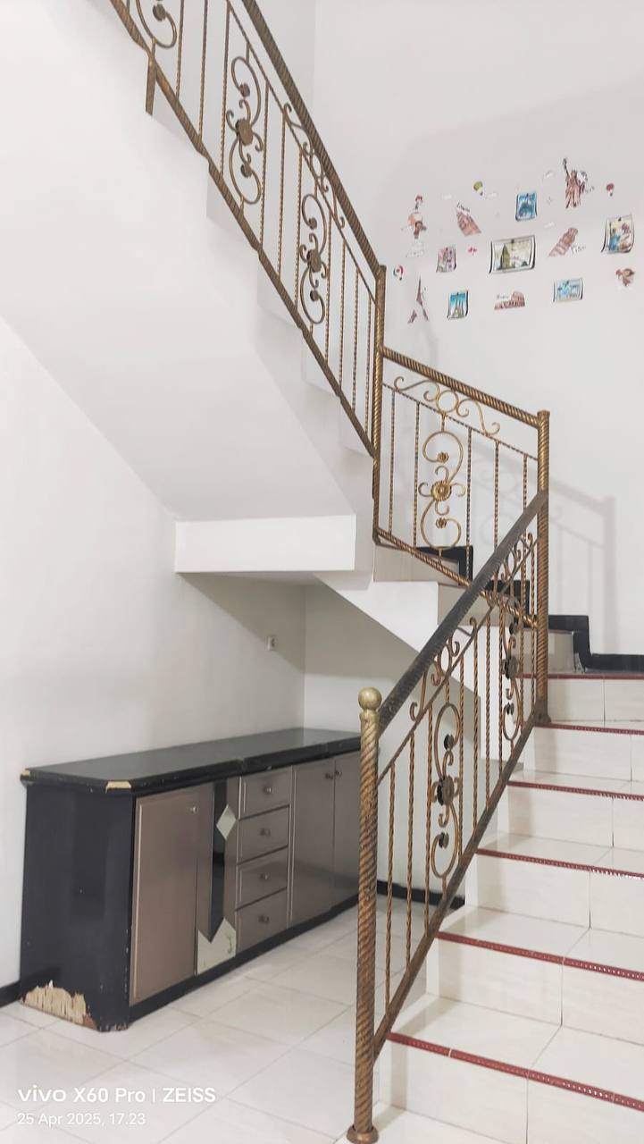 Dijual Rumah Nirwana Eksekutif Terawat dan Siap Huni Surabaya Timur - Thumbnail 4