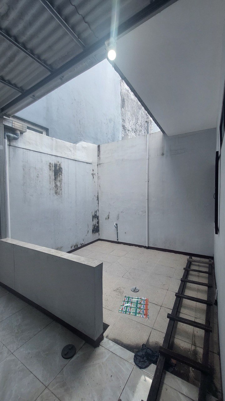 Dijual Rumah 1 Lantai Siap Huni di Darmo Indah Selatan Surabaya Barat - Thumbnail 8