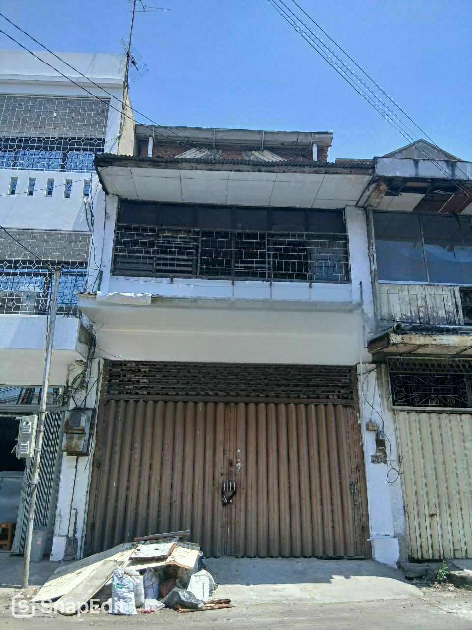 Disewakan Ruko Strategis Siap Pakai Jl. Waspada Surabaya Pusat - Image 1