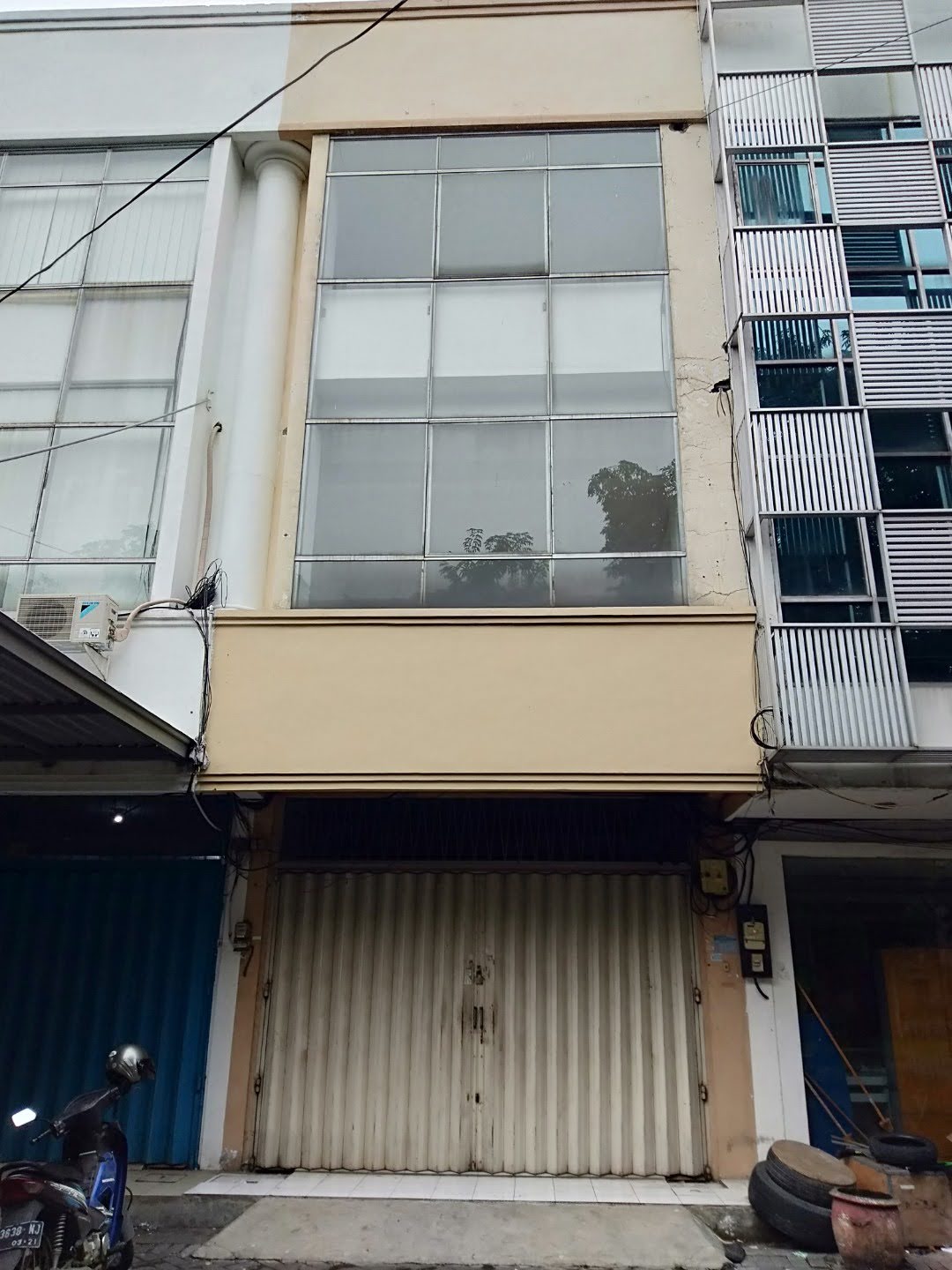 Disewakan Ruko Strategis di Jemursari Surabaya Selatan - Image 1