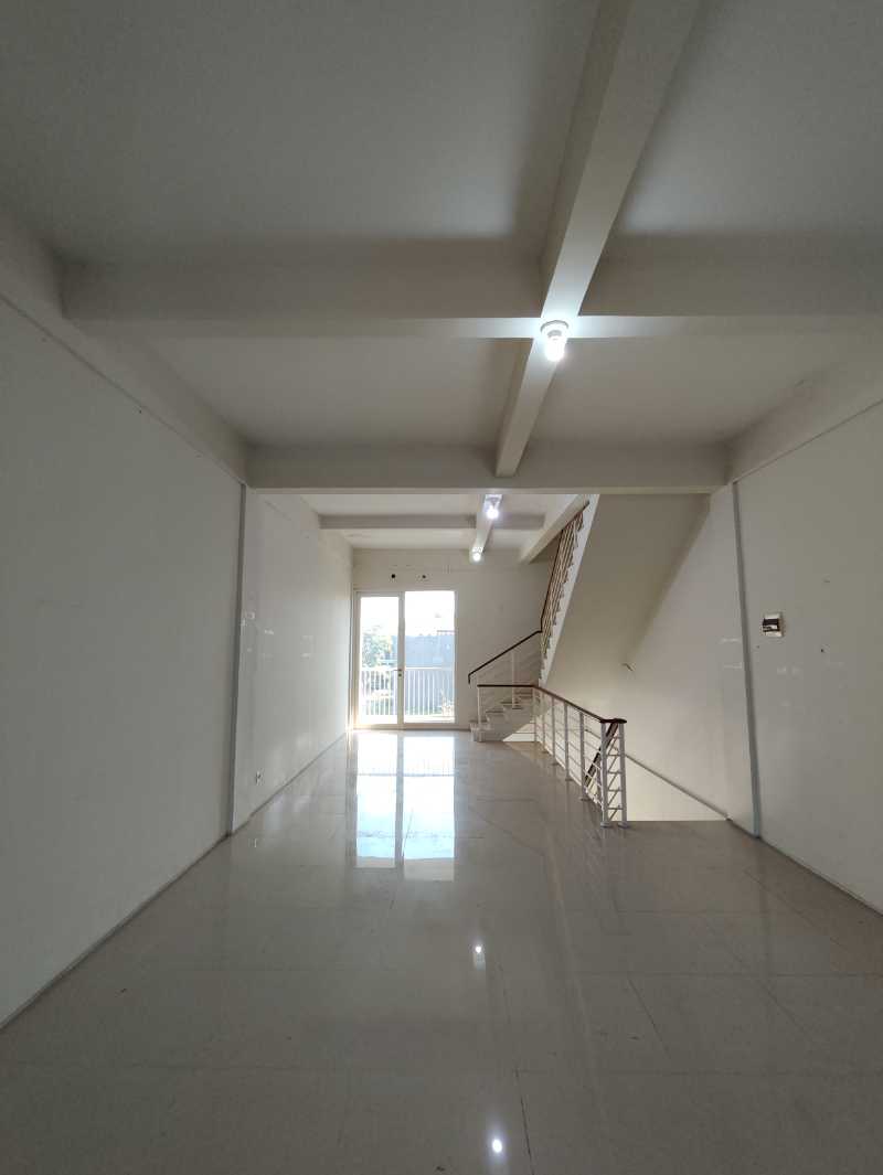 Disewakan Ruko Komersial Strategis di Northwest Boulevard, Citraland Utara Surabaya Barat - Thumbnail 3