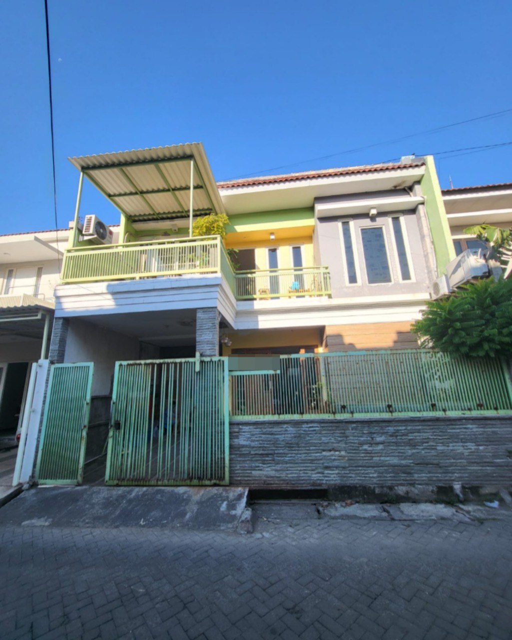 Dijual Lelang Rumah SHM di Jalan Lebak Indah Mas Surabaya Utara - Image 1