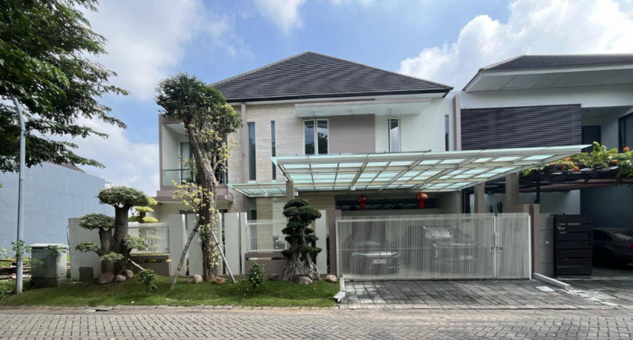 Dijual Lelang Rumah Elite SHM Pakuwon Indah Imperial Golf Surabaya Barat - Image 1