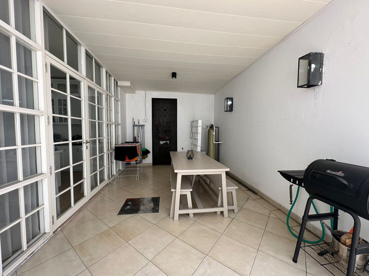 Dijual Rumah Terawat Pakuwon Indah Surabaya Barat - Thumbnail 5