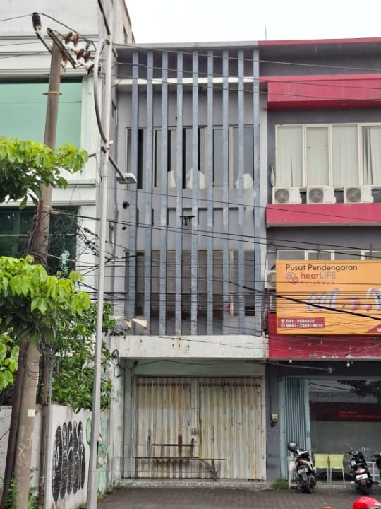 DiJual Ruko 3 Lantai Siap Huni Jalan Bogowonto Surabaya Pusat - Image 1