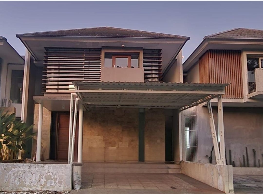 Disewakan Rumah di Newton Hill Citraland Surabaya Barat - Thumbnail 3