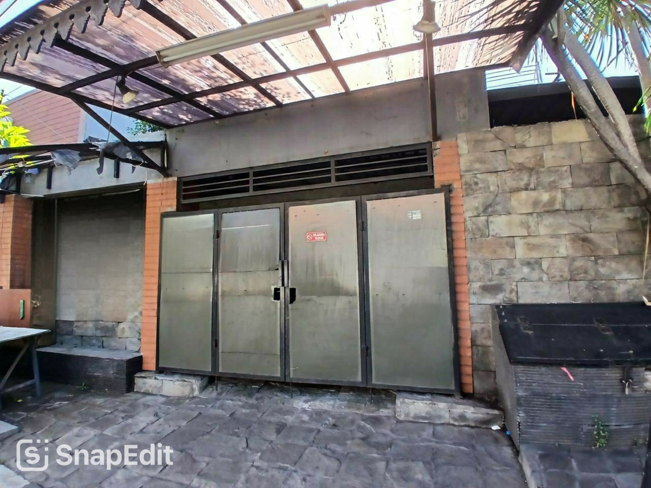 DIJUAL Rumah Siap Huni Ciliwung Surabaya Pusat - Image 1