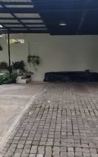 Dijual Rumah Mewah di Perumahan Isen Surabaya Barat - Thumbnail 3