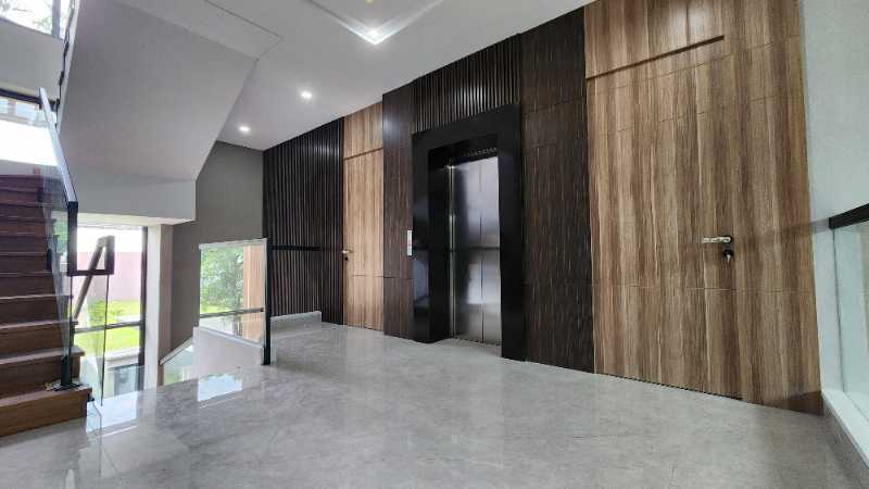 Jual Rumah Mewah Baru Woodland Lokasi Premium Citraland Surabaya Barat - Thumbnail 2