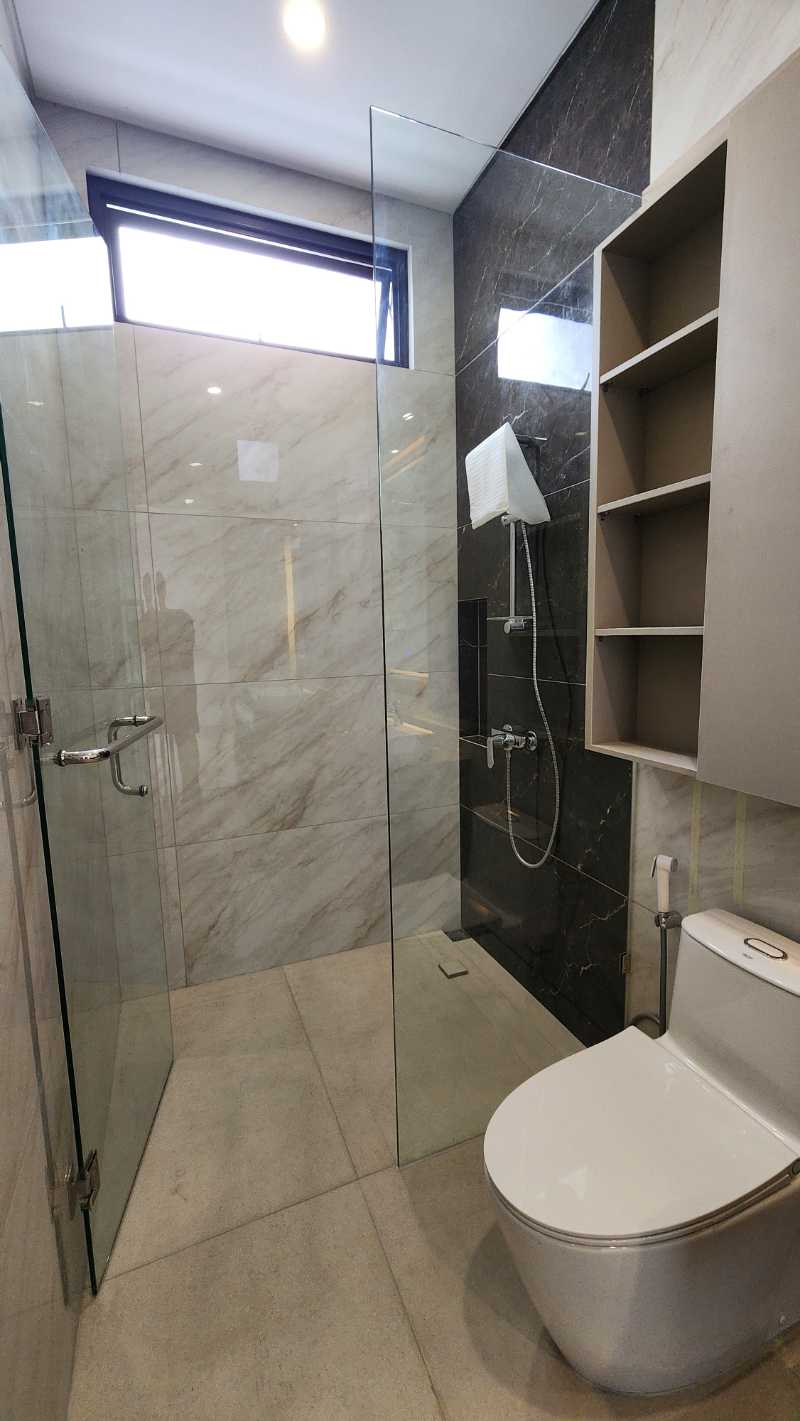 Jual Rumah Mewah Baru Woodland Lokasi Premium Citraland Surabaya Barat - Thumbnail 8