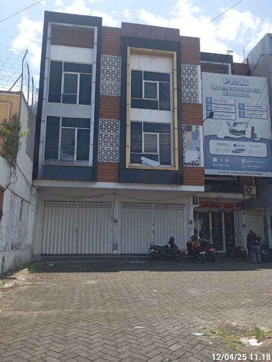 Jual Ruko 3 Lantai Dharmahusada Lokasi Strategis Surabaya Timur - Image 1