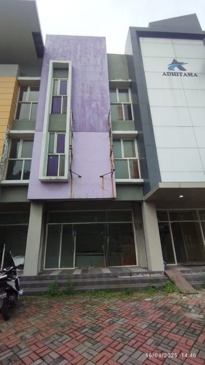 Jual Ruko 3 Lantai Raya MERR Purimas Lokasi Strategis Surabaya Timur - Image 1