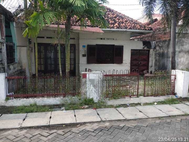 Jual Rumah Nyaman Putro Agung Surabaya Utara - Image 1