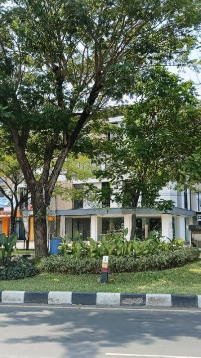 Dijual Ruko Siap Huni Nol Jalan Raya Merr Surabaya Timur - Image 1