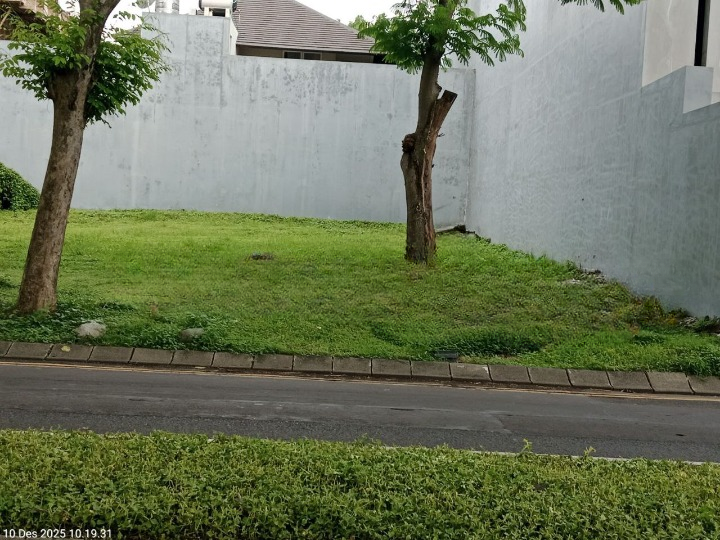 Jual Tanah Kavling Istimewa Raffles Garden Lokasi Premium Citraland Surabaya Barat - Image 1