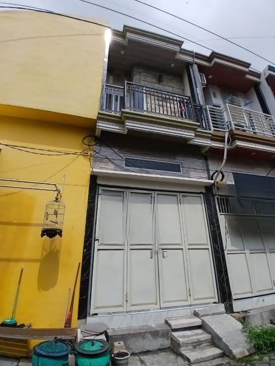 Dijual rumah lokasi strategis siap huni di Gembong Sawah, Surabaya Utara - Image 1