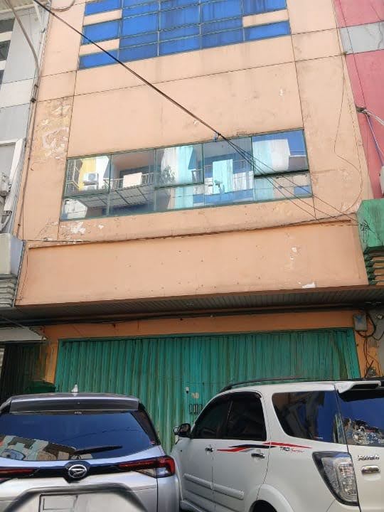 Dijual Ruko Lokasi Strategis di Darmo Galeria Mayjend Sungkono Surabaya Barat - Image 1