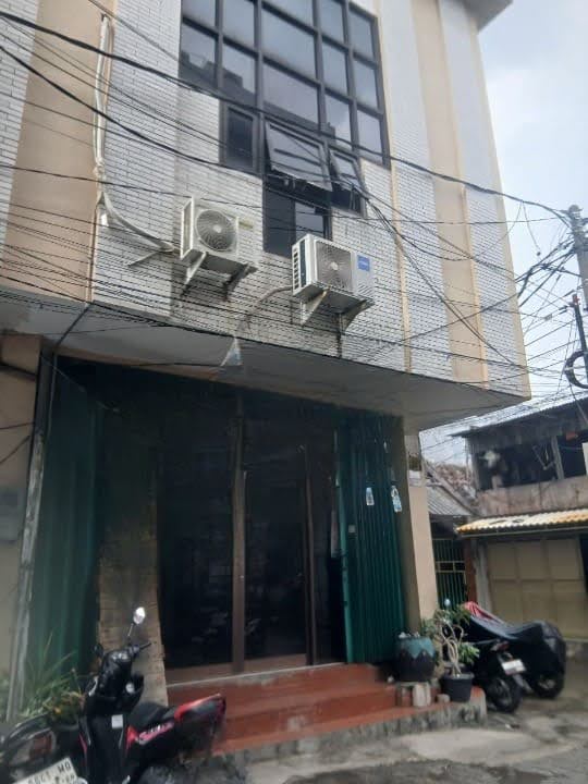 Dijual Murah Ruko Lokasi Strategis Nol Jalan Raya Kedungdoro, Surabaya Pusat - Image 1