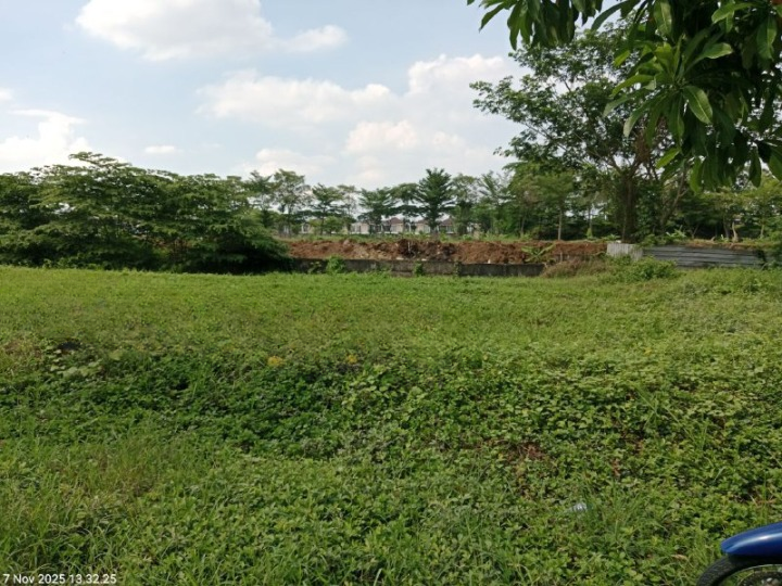 Jual Tanah Kavling Premium Water Front Citraland Surabaya Barat - Image 1