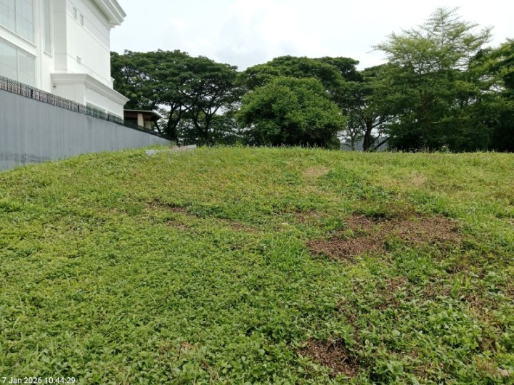 Jual Kavling Tanah Bukit Golf View Long Lapangan Golf Citraland Surabaya Barat - Image 1