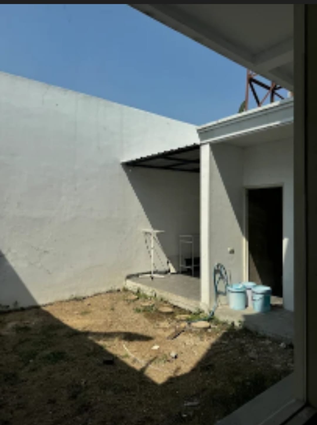 Jual Rumah 2 Lantai Semi Furnish Murah 2 M an Strategis Tenggilis Mejoyo Selatan Surabaya - Thumbnail 5