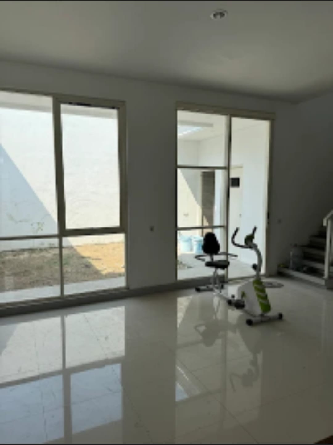 Jual Rumah Murah 2 M an 2 Lantai Semi Furnsh Tenggilis Mejoyo Selatan Surabaya - Thumbnail 6