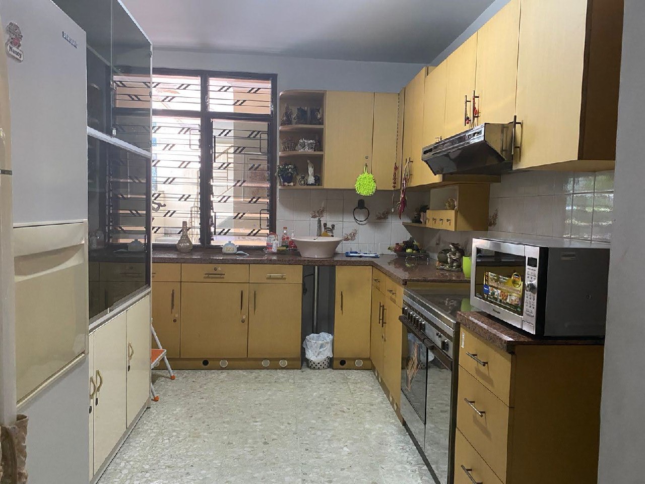 Dijual Rumah Kawasan Elit Dharmahusada Indah Surabaya Timur - Thumbnail 3