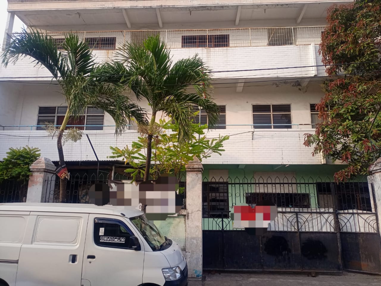 Dijual Gedung Siap Huni Lokasi Strategis Surabaya Timur - Image 1