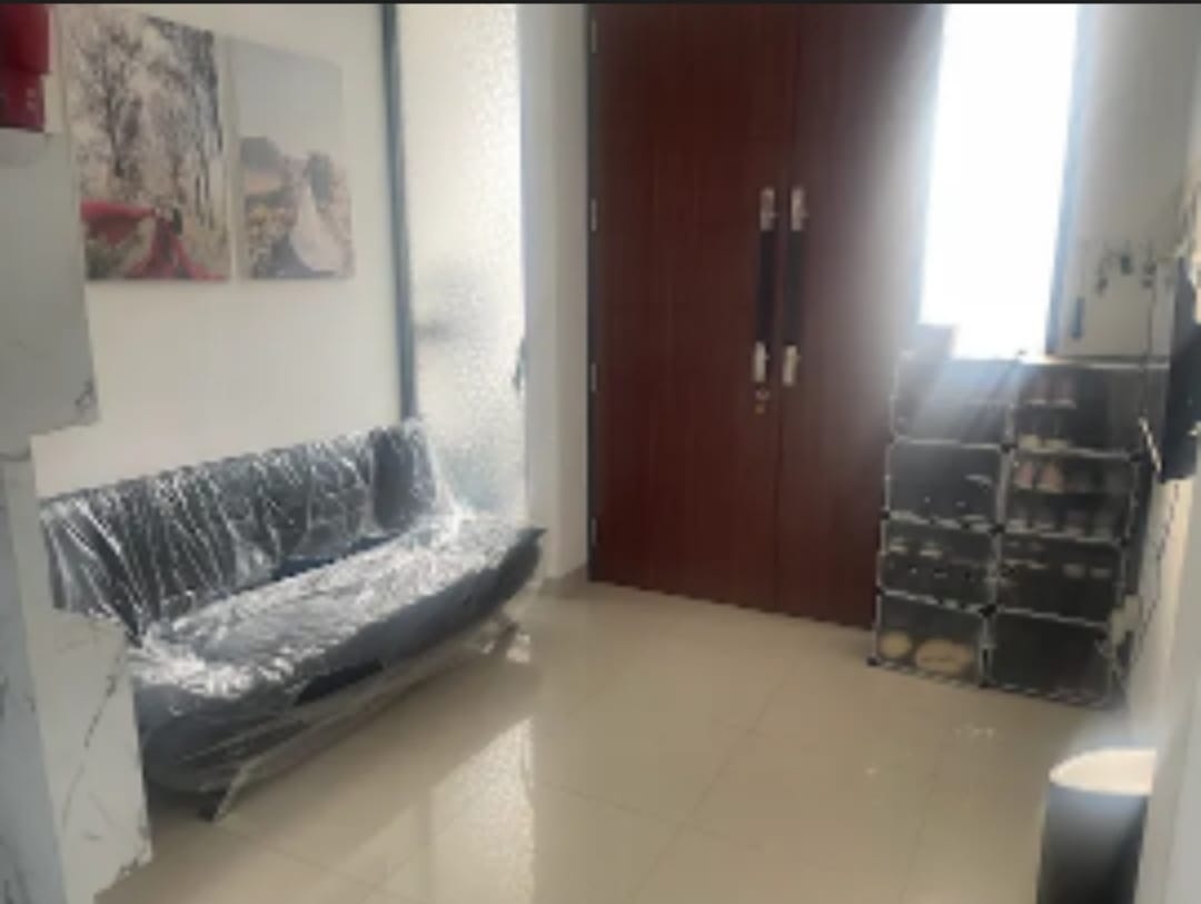 Jual Rumah Semi Furnish 2 Lantai Murah Strategis Tenggilis Mejoyo Selatan Surabaya Selatan - Thumbnail 2