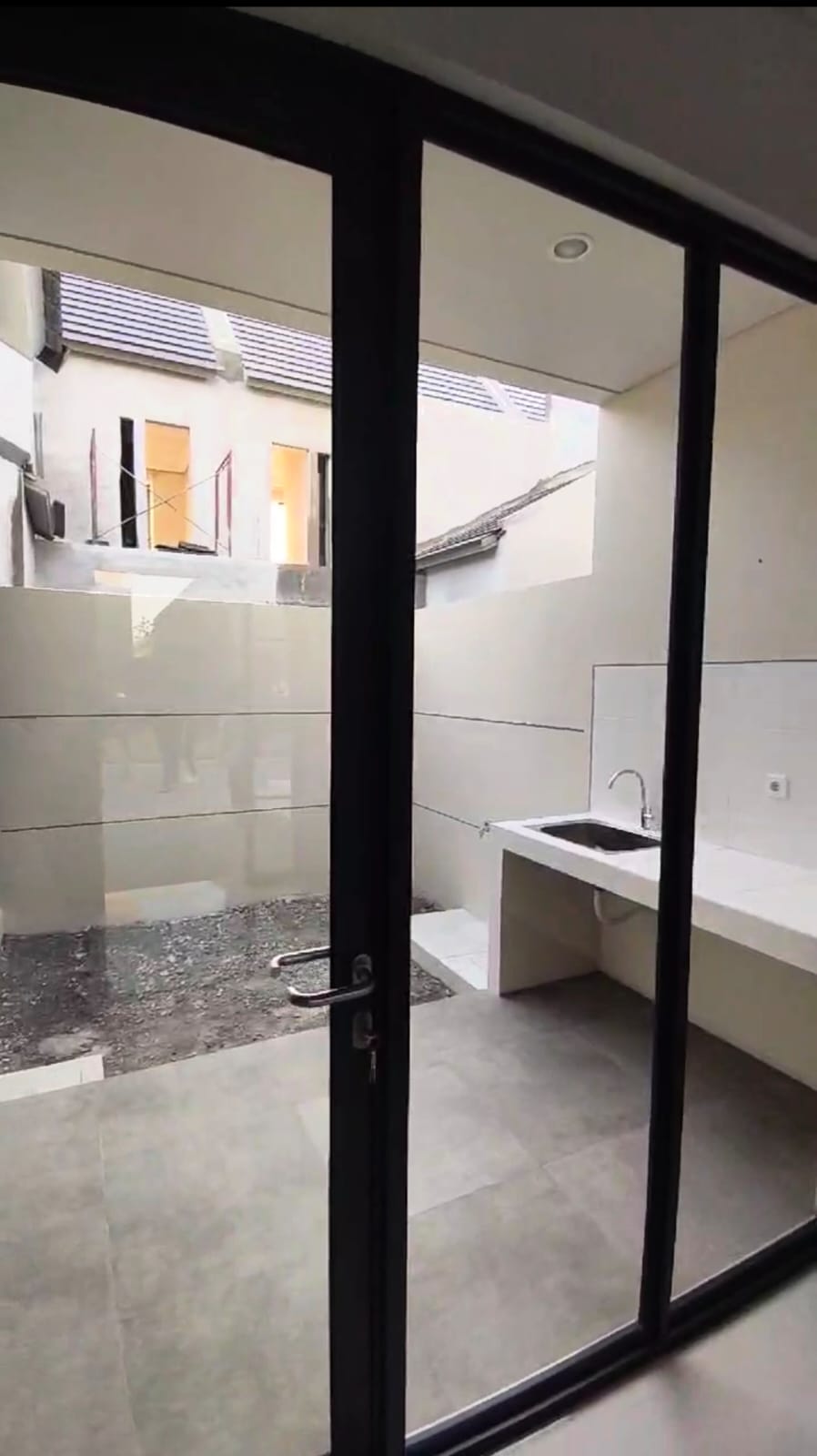 Jual/Sewa Rumah Baru 2 Lantai Opra City Gresik - Thumbnail 7