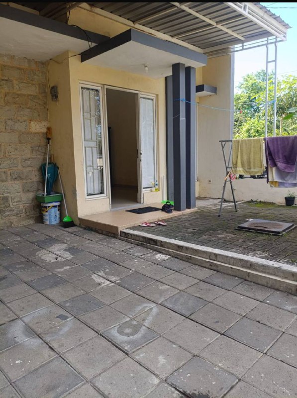 Dijual rumah siap huni di kawasan Semanggi Wonorejo Surabaya Timur - Image 1