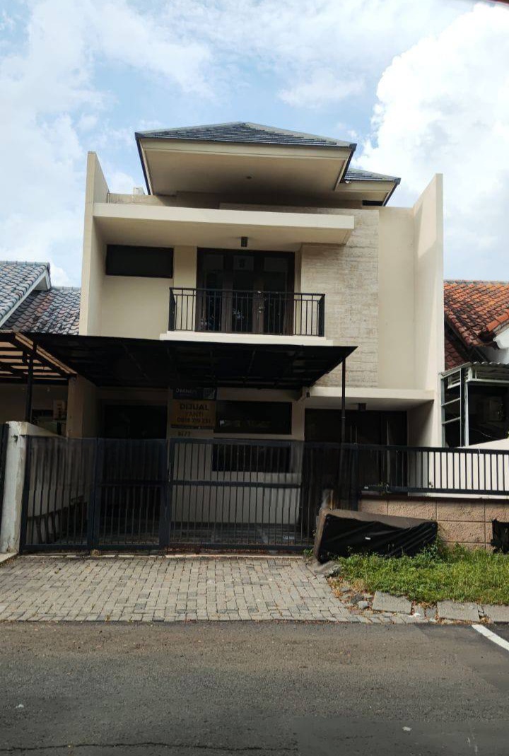 Dijual Rumah Taman Puspa Raya Citraland Surabaya Barat Dekat Sekolah - Image 1