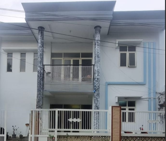 Dijual Rumah Siap Huni Lokasi Strategis Surabaya Selatan - Image 1