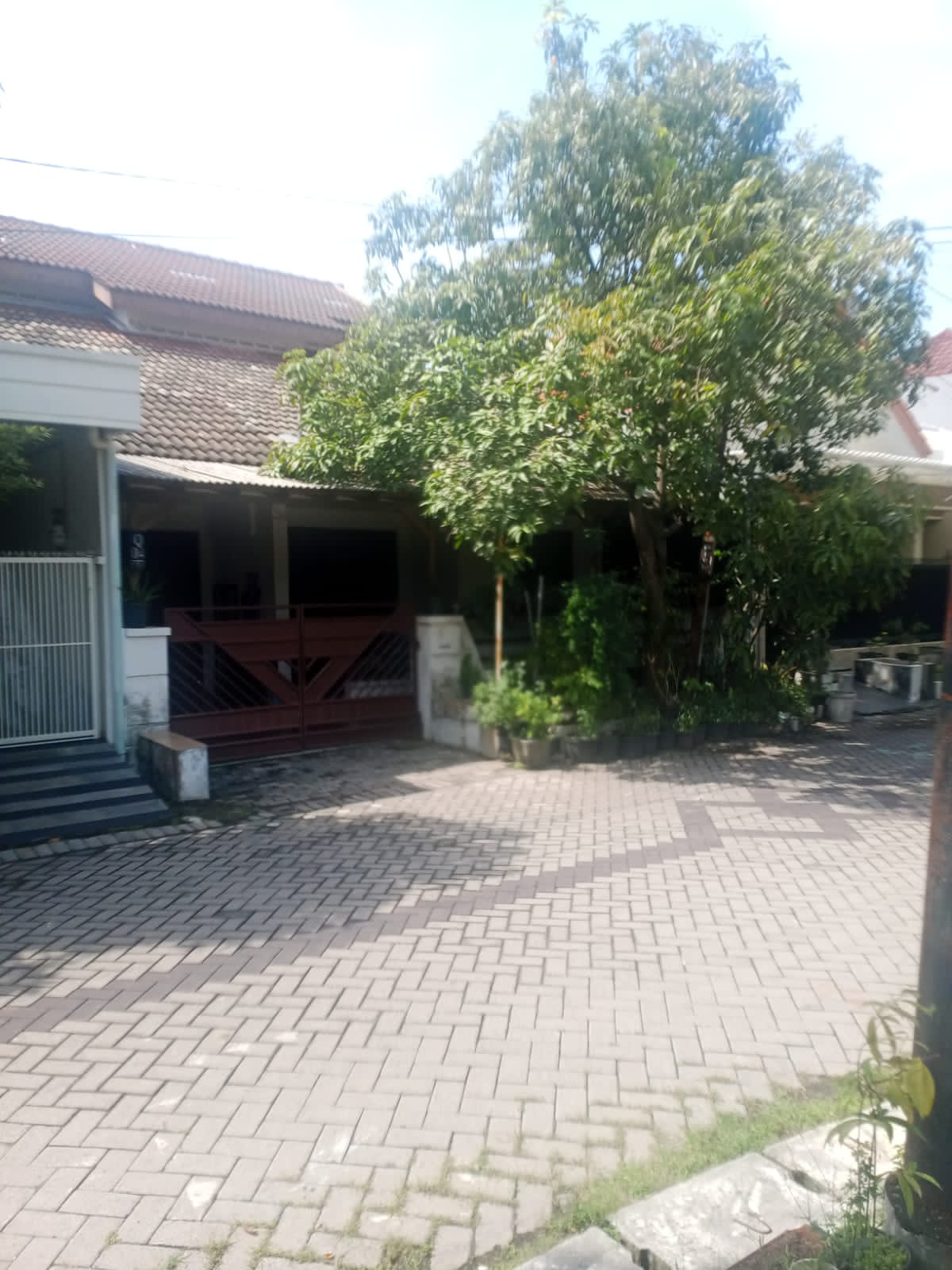 Dijual Rumah Strategis Lokasi Surabaya Timur - Image 1