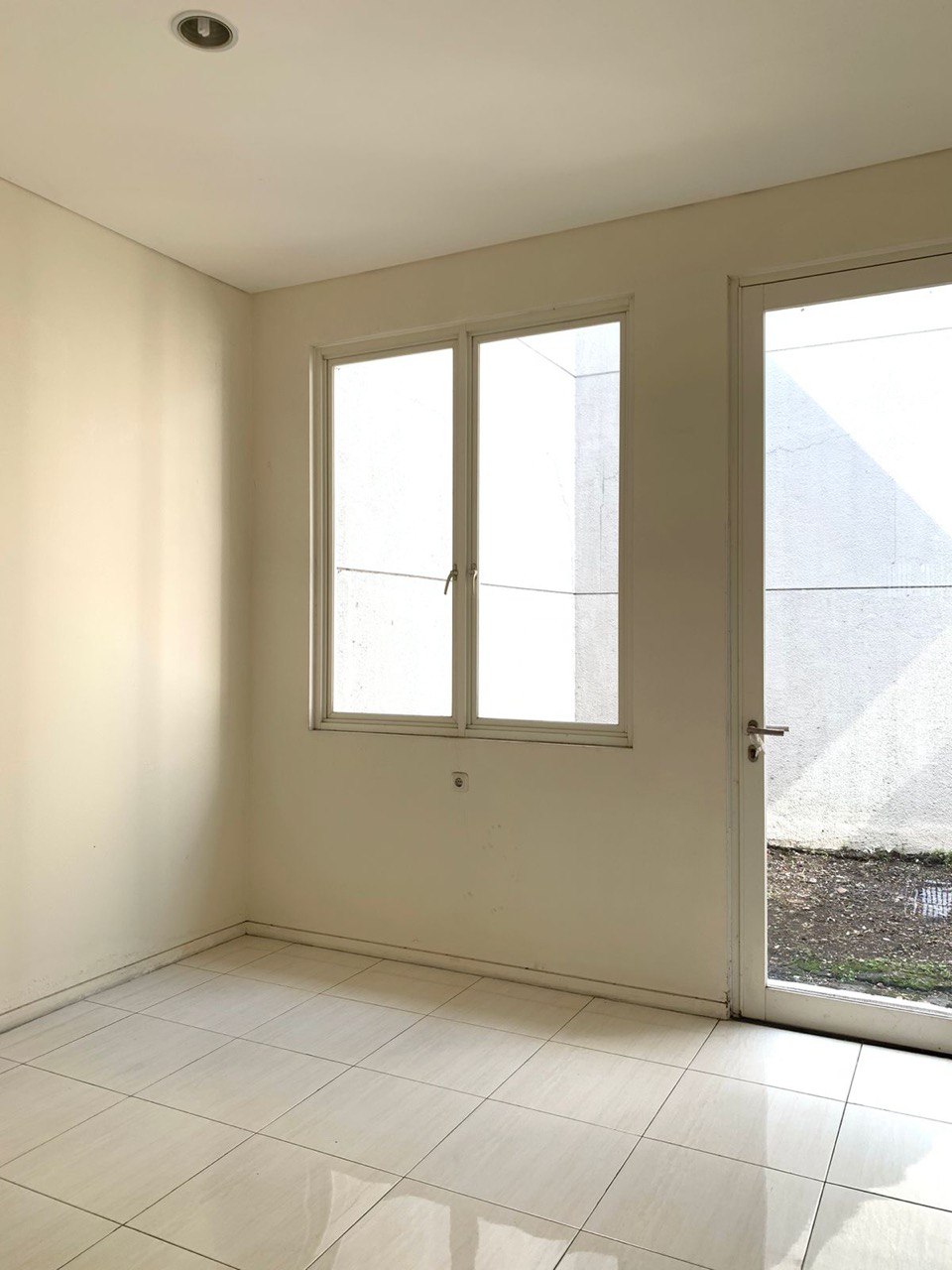 Dijual Rumah Mewah Wilayah Citraland Surabaya Barat - Thumbnail 4