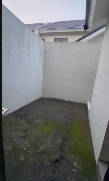 Dijual Rumah Elite Northwest Lake Citraland di Wilayah Surabaya Barat - Thumbnail 6