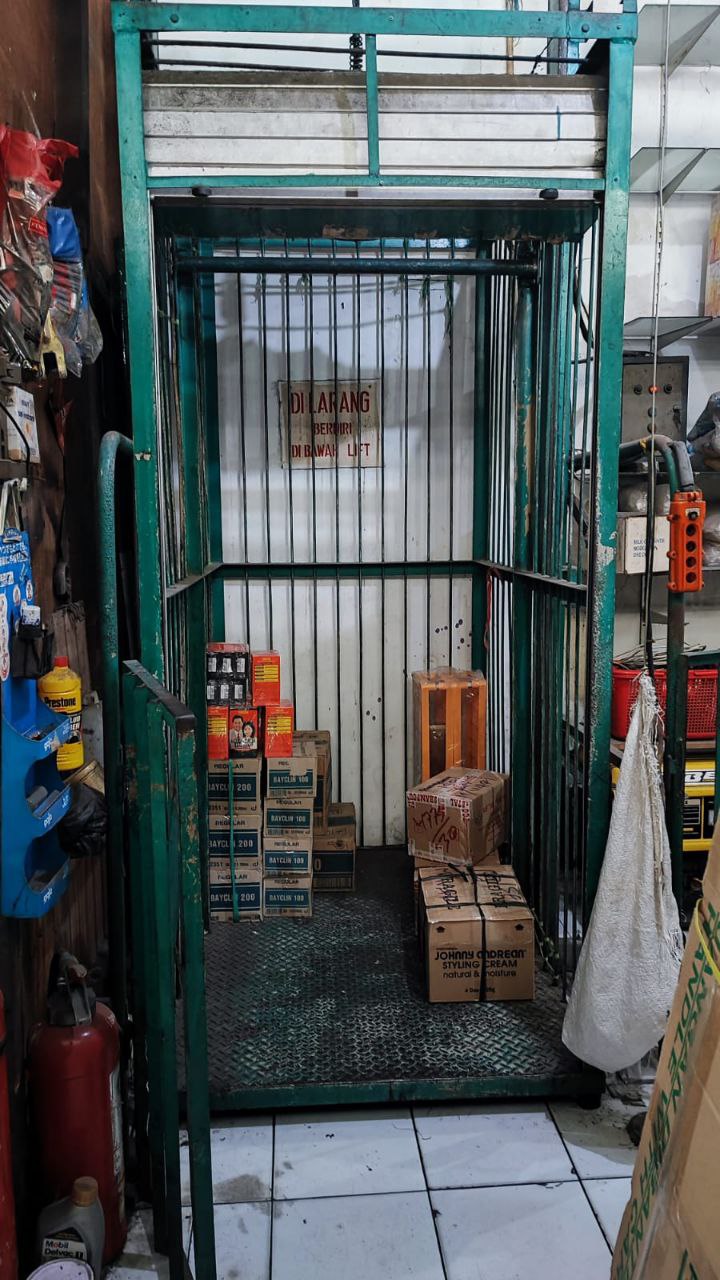 Dijual Ruko Strategis 4 Lantai di Kembang Jepun Surabaya Utara - Thumbnail 2