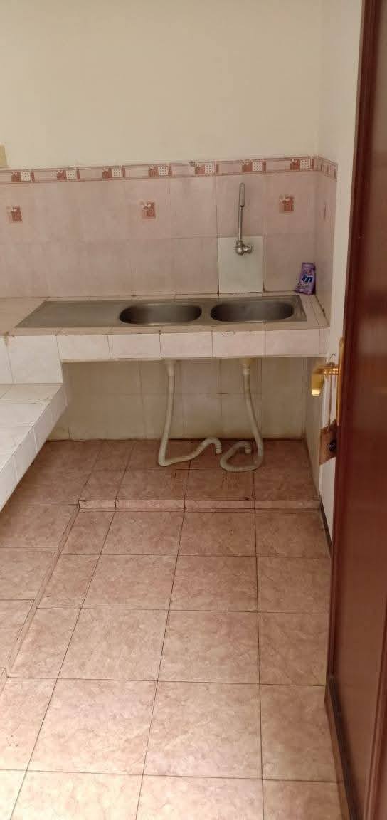 Dijual Rumah Lokasi Perumahan Graha Sampurna Indah Wiyung  Surabaya Barat - Thumbnail 3