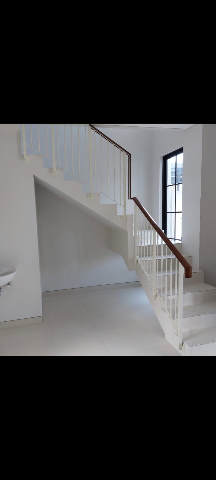 Jual Rumah 2 Lantai Siap Huni Citraland Driyorejo Gresik - Thumbnail 3