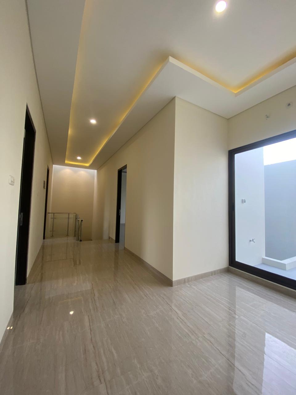 Dijual Rumah Baru Minimalis Dekat Gwalk Pakuwon Citraland Utama Surabaya Barat - Thumbnail 5
