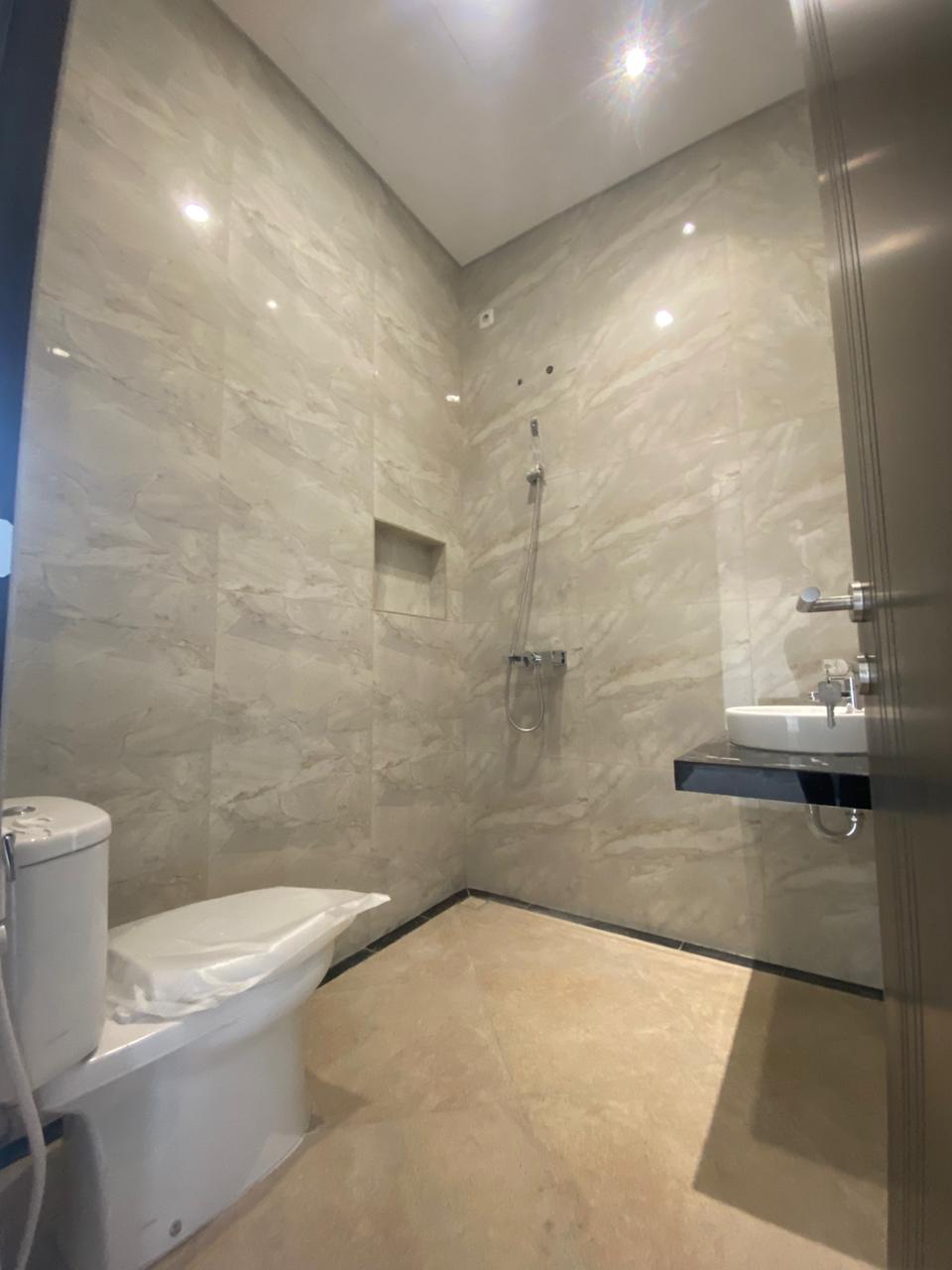 Dijual Rumah Baru Minimalis Dekat Gwalk Pakuwon Citraland Utama Surabaya Barat - Thumbnail 6