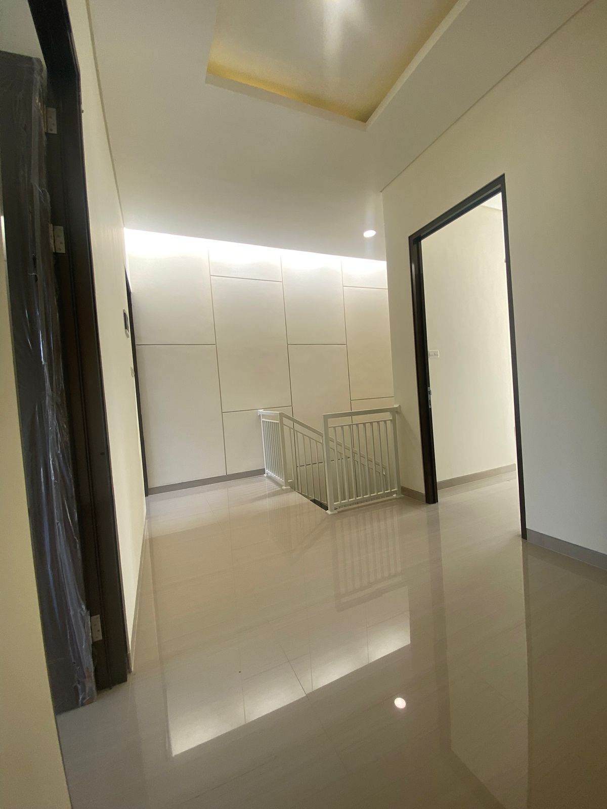 Dijual Rumah Baru Minimalis Baruk Tengah 10 Menit dari Galaxy Mall Surabaya Timur - Thumbnail 4